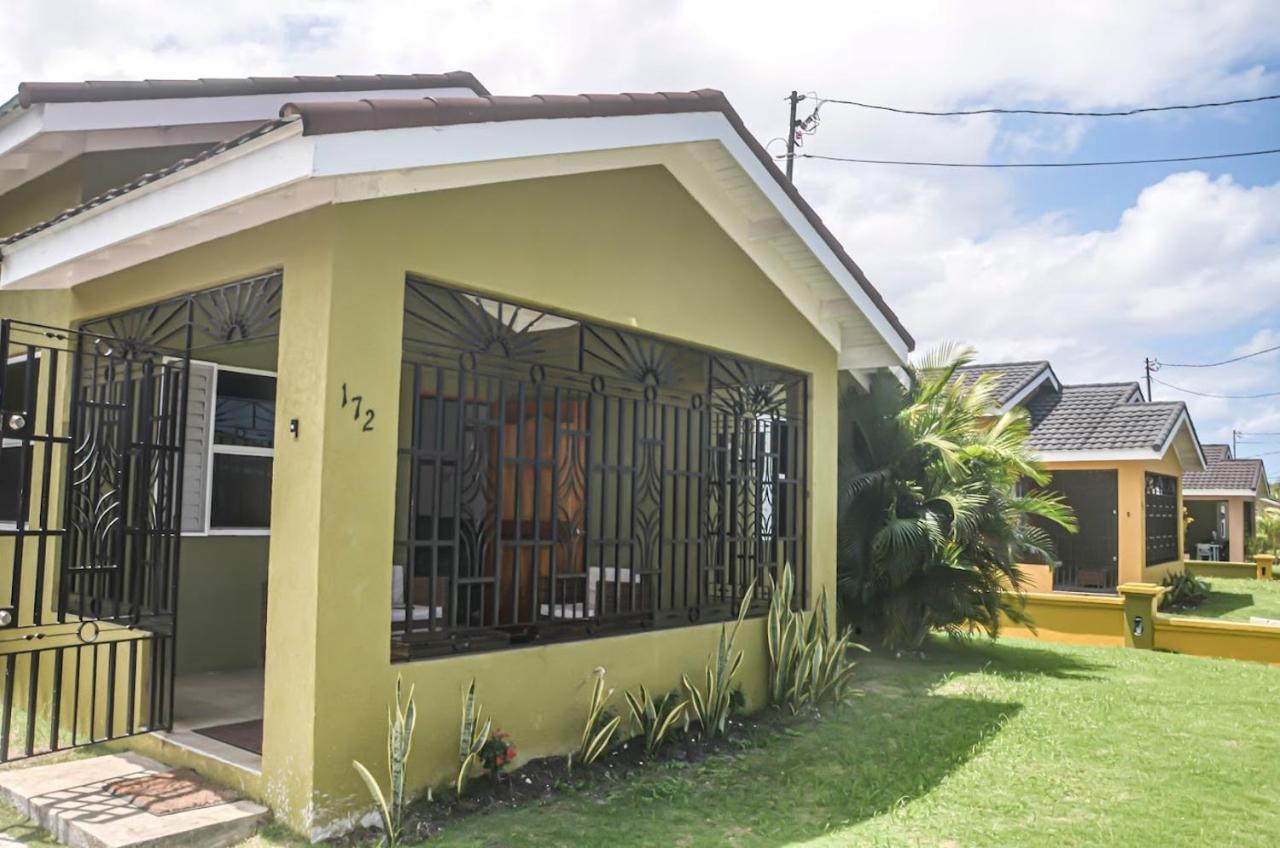 Twin Peak Cottage Mammee Bay Exterior foto